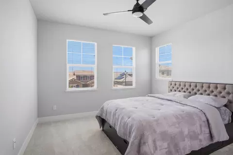 Bedroom - 2516 Orinoco Ave, Manteca, CA 95337 photo 2 of 4