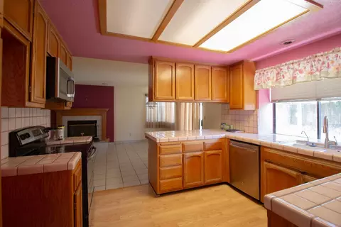 Other - 2008 Sheldon Dr, Modesto, CA 95350 photo 5 of 23