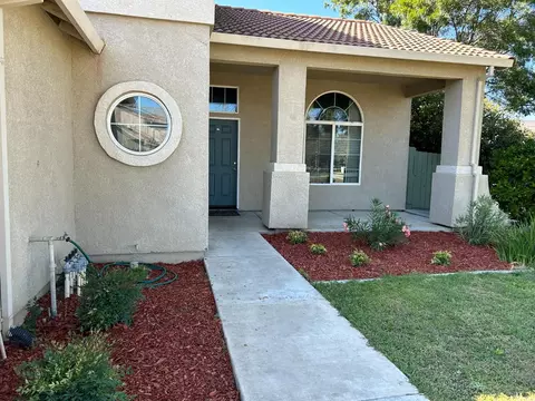 Exterior - 719 Sparrow Ct, Tracy, CA 95377 photo 2 of 4