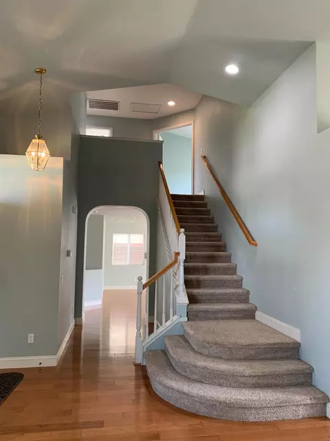 Entry Way - 719 Sparrow Ct, Tracy, CA 95377 photo 1 of 2