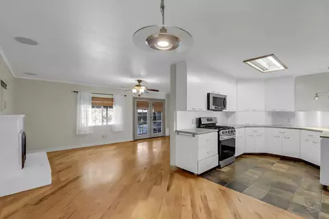 Living - 1945 Annhurst Ave, Turlock, CA 95382 photo 2 of 4
