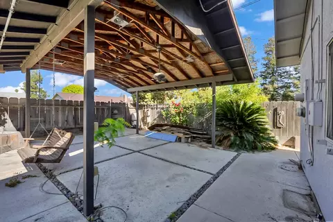 Exterior - 1945 Annhurst Ave, Turlock, CA 95382 photo 4 of 10