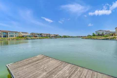 View/Area - 17562 Graceada Ln, Lathrop, CA 95330 photo 2 of 11