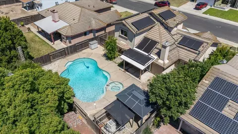 View/Area - 260 Patricia Pl, Lathrop, CA 95330 photo 2 of 7