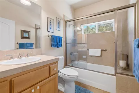 Bath - 4020 Trigger Ln, Shingle Springs, CA 95682 photo 4 of 7