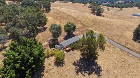 View/Area - 4020 Trigger Ln, Shingle Springs, CA 95682 photo 6 of 7
