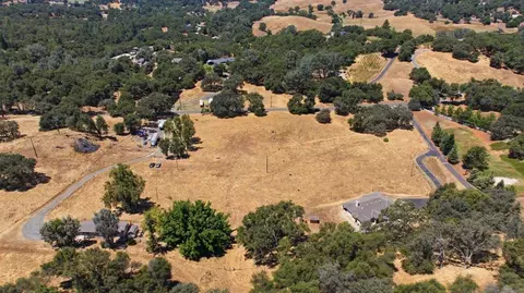 View/Area - 4020 Trigger Ln, Shingle Springs, CA 95682 photo 2 of 7