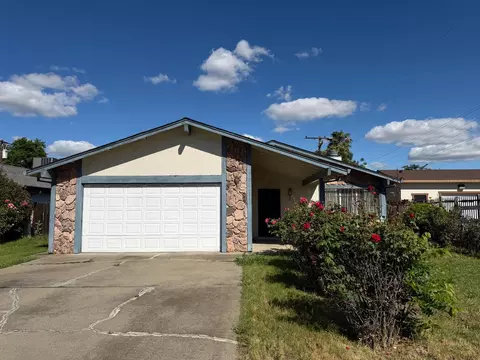 5541 Sampson Blvd, Sacramento, CA 95820
