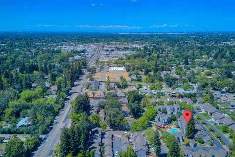 View/Area - 4055 Alex Ln, Carmichael, CA 95608 photo 10 of 17