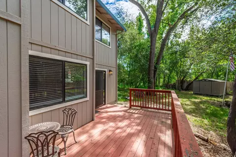 Exterior - 4062 Quarry Ct, Loomis, CA 95650 photo 7 of 10