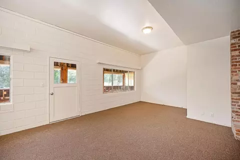 Living - 155 Judy Dr, Placerville, CA 95667 photo 15 of 17