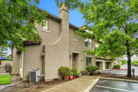 5301 E Commerce Way #8103, Sacramento, CA 95835