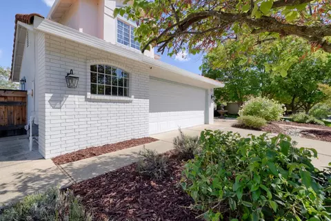 Exterior - 111 Burrill Dr, Folsom, CA 95630 photo 3 of 9