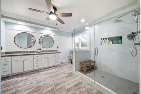 Bath - 4507 Mountaingate Dr, Rocklin, CA 95765 photo 2 of 5