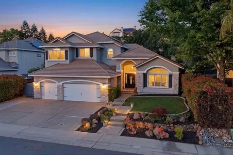 Exterior - 4507 Mountaingate Dr, Rocklin, CA 95765 photo 2 of 12