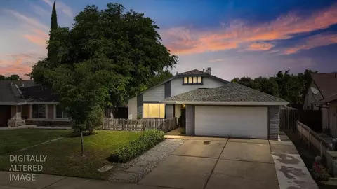 1221 Rudger Way, Sacramento, CA 95833