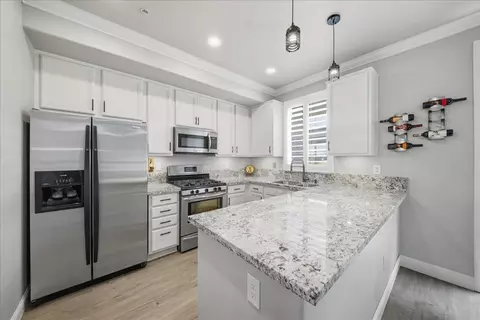 6560 Hearthstone Cir #1211, Rocklin, CA 95677