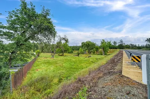 9324 Browns Valley School Rd, Browns Valley, CA 95918