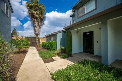 581 Lincoln Ave #B, Modesto, CA 95354