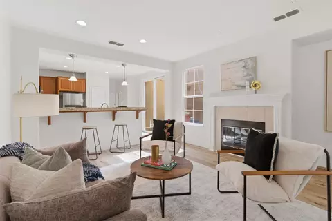 68 W Belleza Ln, Mountain House, CA 95391