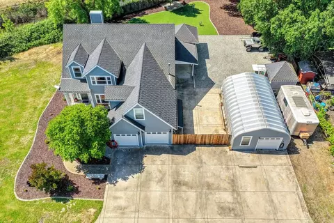 2625 Blacker Rd, West Sacramento, CA 95691