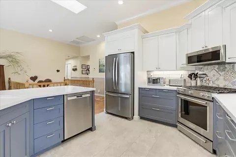 Kitchen - 121 Ruby Ledge Ct, Grass Valley, CA 95945 photo 4 of 10