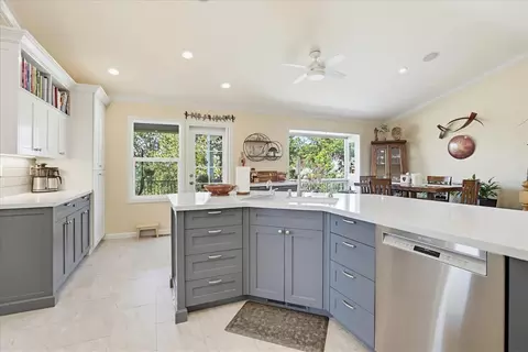 Kitchen - 121 Ruby Ledge Ct, Grass Valley, CA 95945 photo 3 of 10