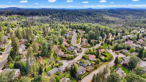 View/Area - 121 Ruby Ledge Ct, Grass Valley, CA 95945 photo 2 of 7