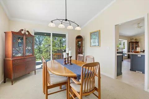 Dining - 121 Ruby Ledge Ct, Grass Valley, CA 95945 photo 2 of 10