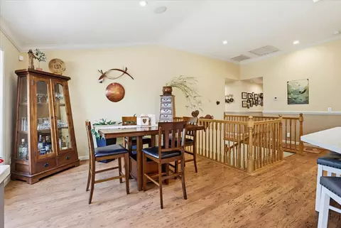 Dining - 121 Ruby Ledge Ct, Grass Valley, CA 95945 photo 5 of 10