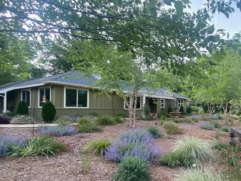 Exterior - 6200 Mahala Dr, Carmichael, CA 95608 photo 17 of 17