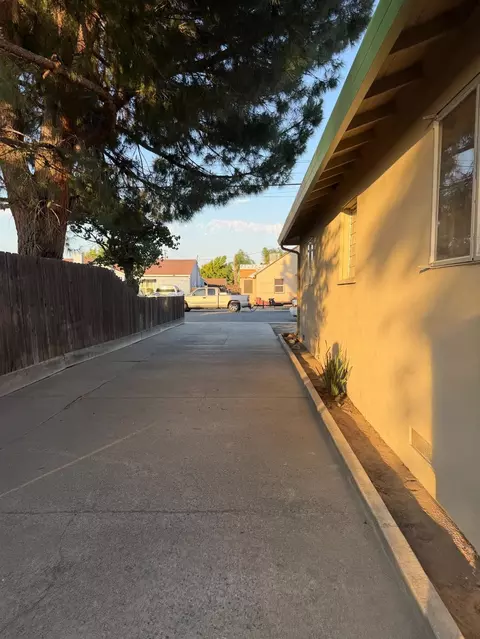 Exterior - 2233 6th St, Ceres, CA 95307 photo 5 of 7