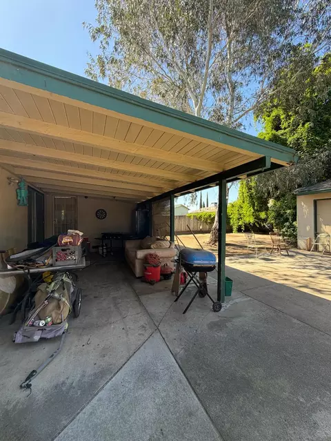 Exterior - 2233 6th St, Ceres, CA 95307 photo 4 of 6
