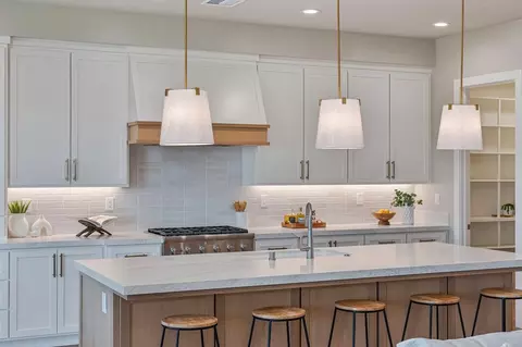 Kitchen - 5677 Thomson Loop, Davis, CA 95616 photo 14 of 15