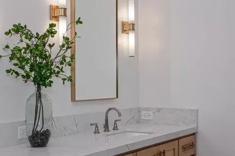 Bath - 5677 Thomson Loop, Davis, CA 95616 photo 13 of 14