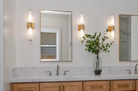Bath - 5677 Thomson Loop, Davis, CA 95616 photo 14 of 14