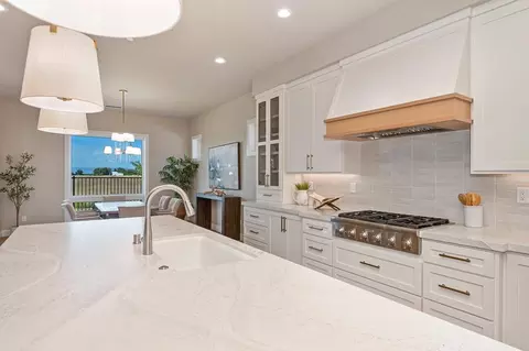 Kitchen - 5677 Thomson Loop, Davis, CA 95616 photo 6 of 15