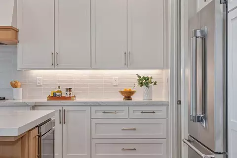 Kitchen - 5677 Thomson Loop, Davis, CA 95616 photo 11 of 15