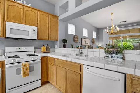 Kitchen - 2425 Warm Springs Dr, Modesto, CA 95356 photo 5 of 5