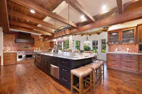 Kitchen - 5905 Barton Rd, Loomis, CA 95650 photo 2 of 8