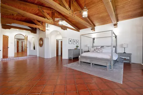 Bedroom - 5905 Barton Rd, Loomis, CA 95650 photo 3 of 7