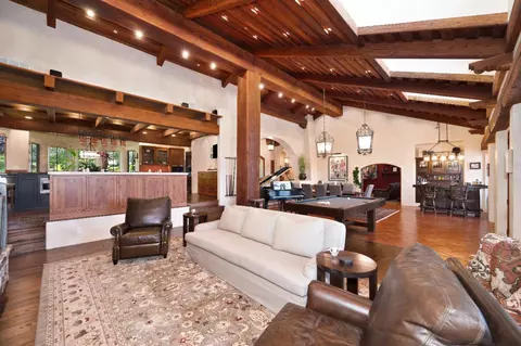 Living - 5905 Barton Rd, Loomis, CA 95650 photo 2 of 4