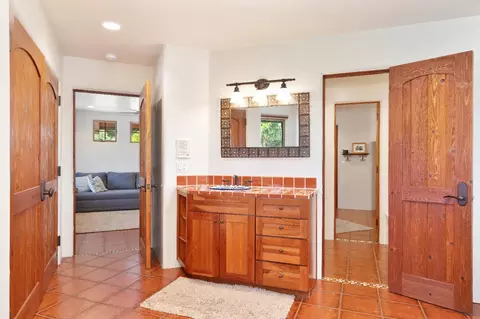 Bath - 5905 Barton Rd, Loomis, CA 95650 photo 5 of 6