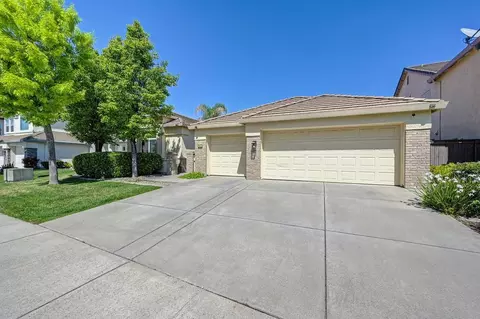 2413 Maybrook Dr, Sacramento, CA 95835