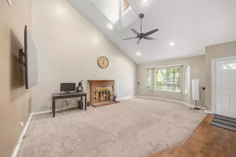 Living - 2705 Lahontan Dr, Modesto, CA 95358 photo 2 of 3