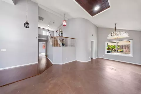 1071 Winters Dr, Manteca, CA 95337 photo 8