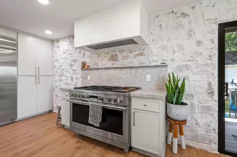 Kitchen - 7945 Callison Rd, Penryn, CA 95663 photo 3 of 5
