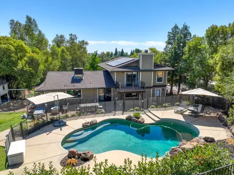 7945 Callison Rd, Penryn, CA 95663