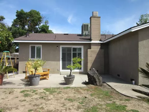 Exterior - 3733 Longbridge Dr, Modesto, CA 95356 photo 3 of 6