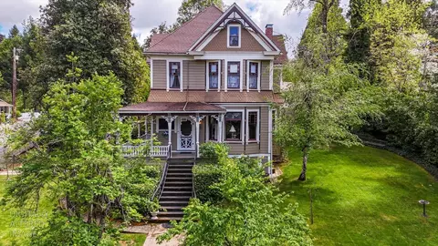 203 Prospect St, Nevada City, CA 95959